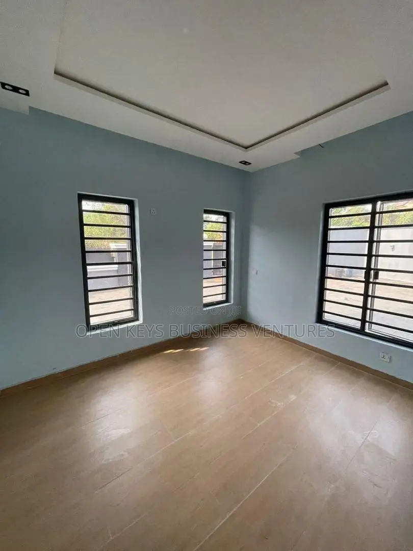 Furnished 3bdrm Duplex in Carlton Gate, Akobo for sale