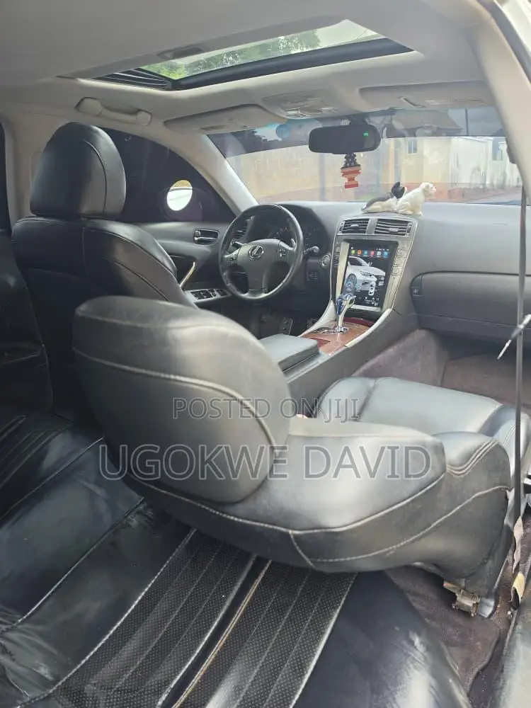 Lexus IS 2010 Silver