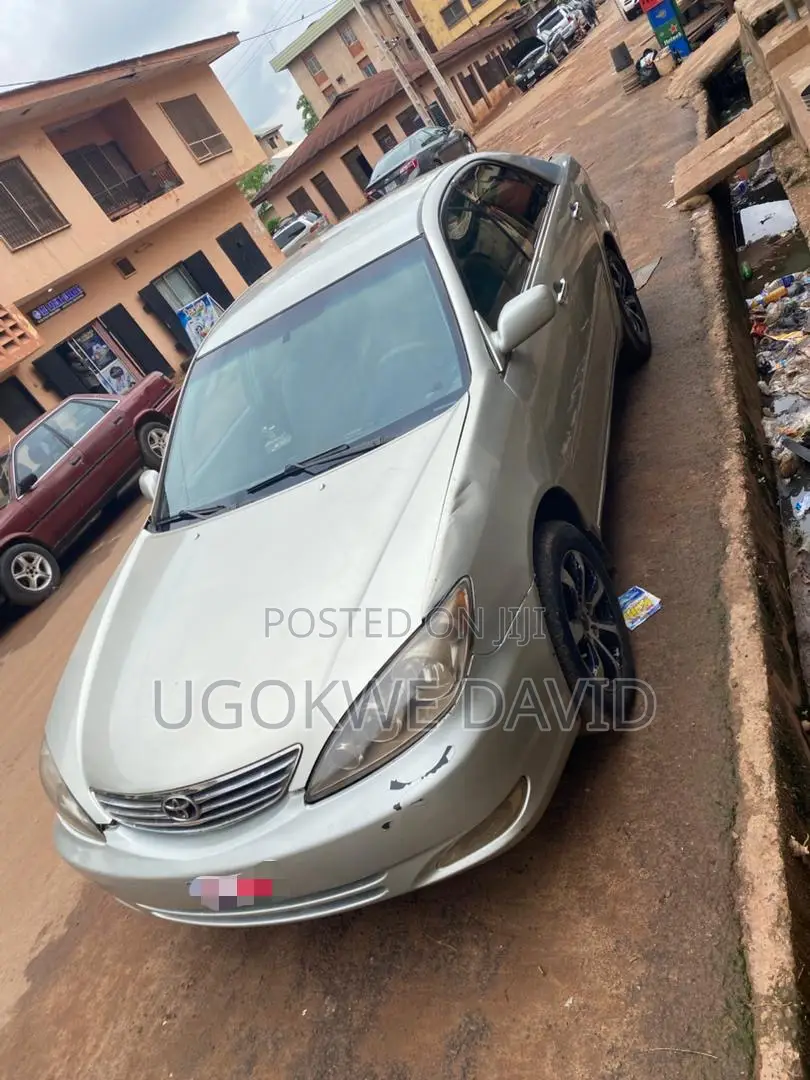 Toyota Camry 2006 Silver