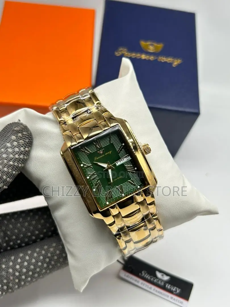 Success Way Quality Men Chain Strap Wristwatch