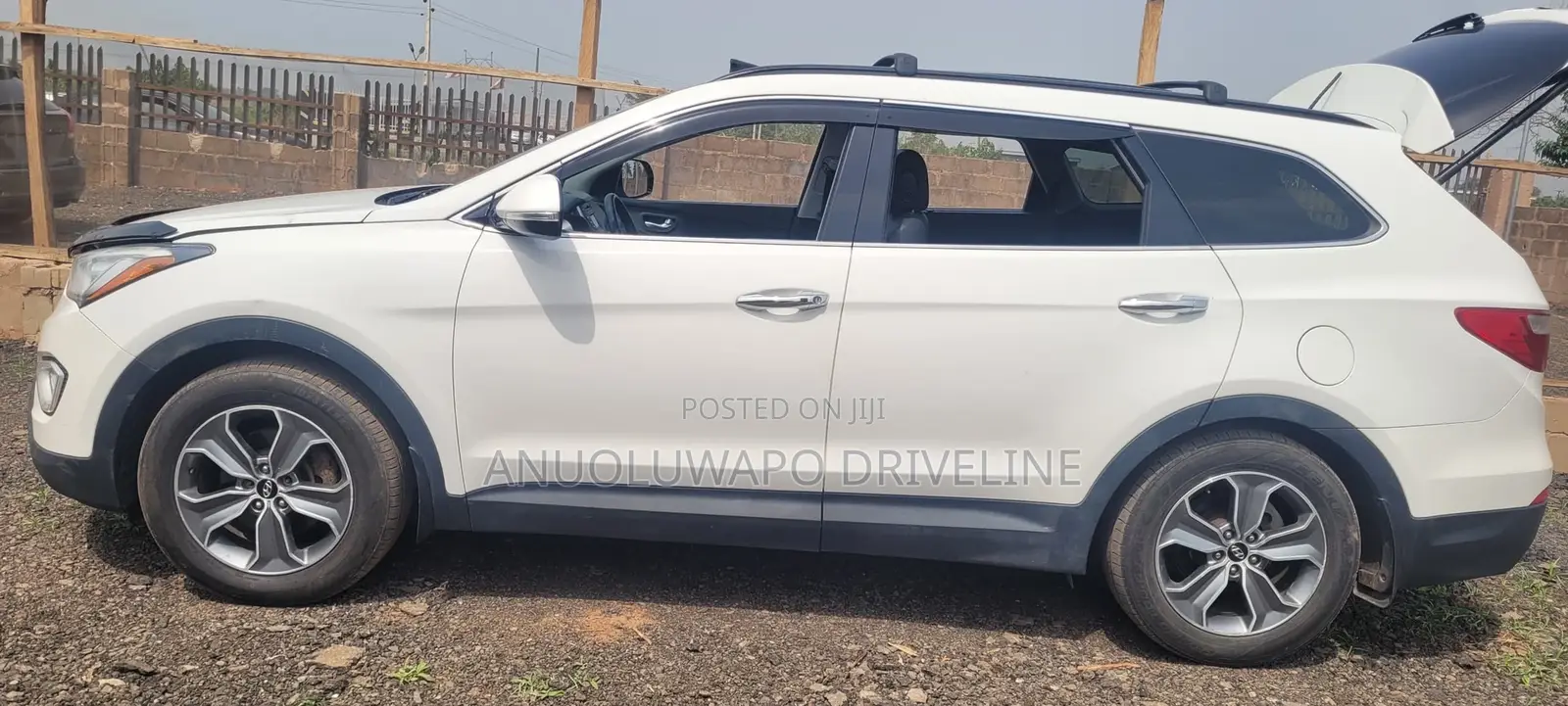 Hyundai Santa Fe 2016 White