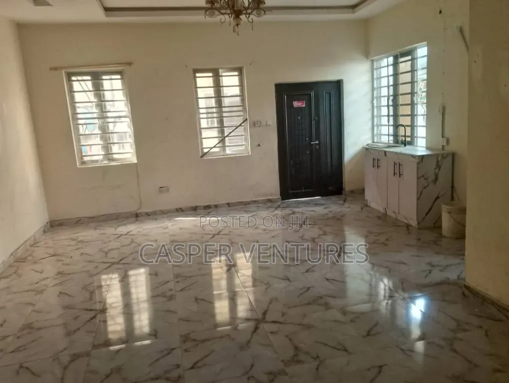 Studio Apartment in Alpha Beach, Lekki Phase 2 for rent