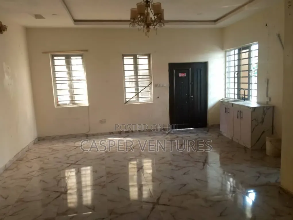 Studio Apartment in Alpha Beach, Lekki Phase 2 for rent
