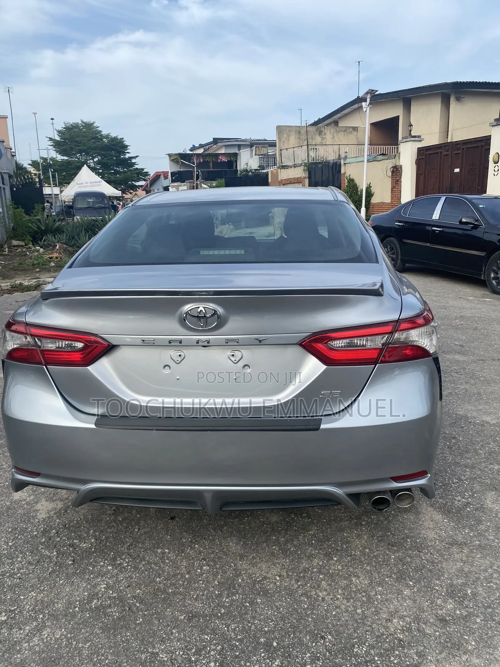 Toyota Camry SE (2.5L 4cyl 8A) 2019 Silver