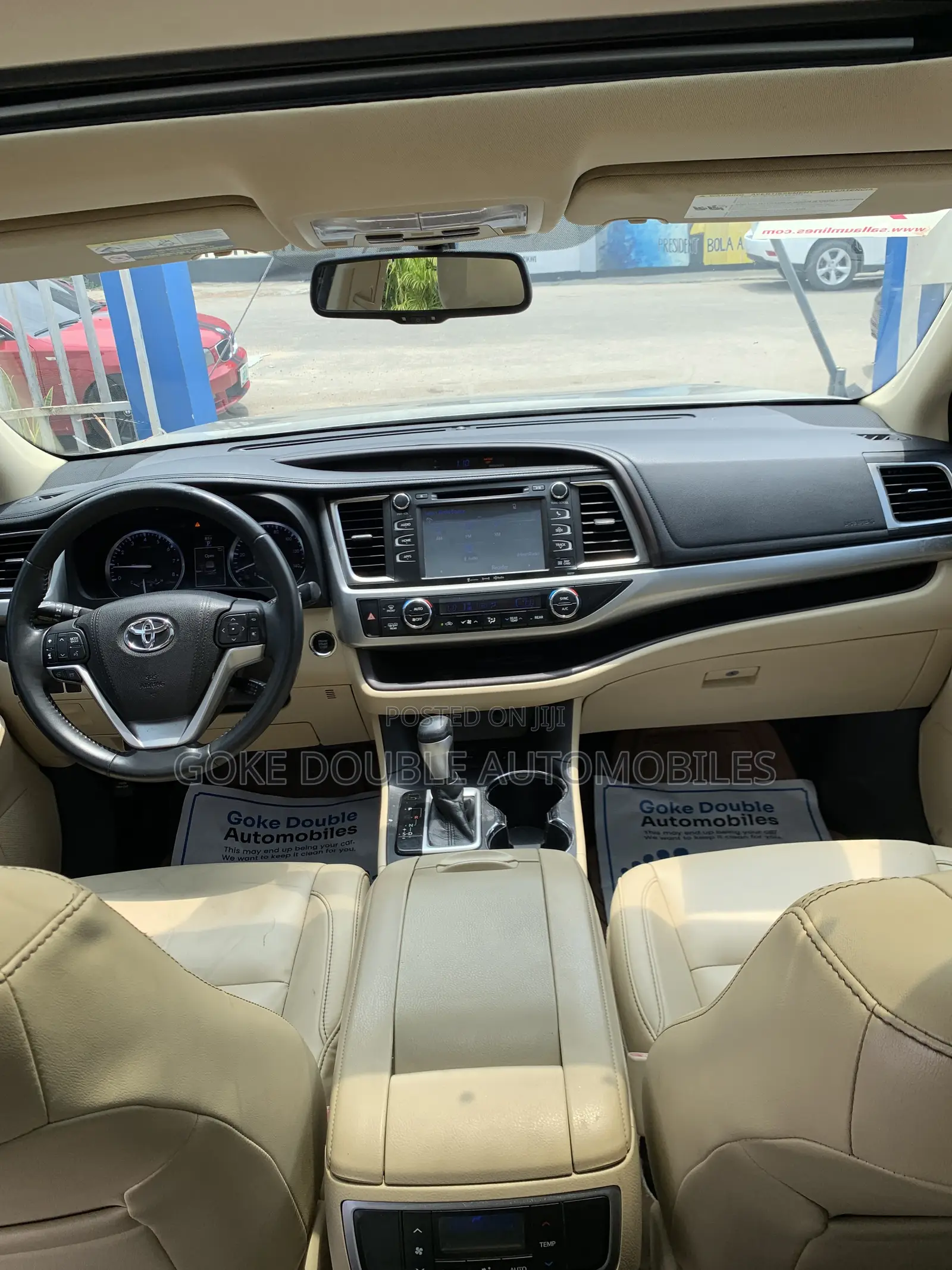 Toyota Highlander 2016 Gold