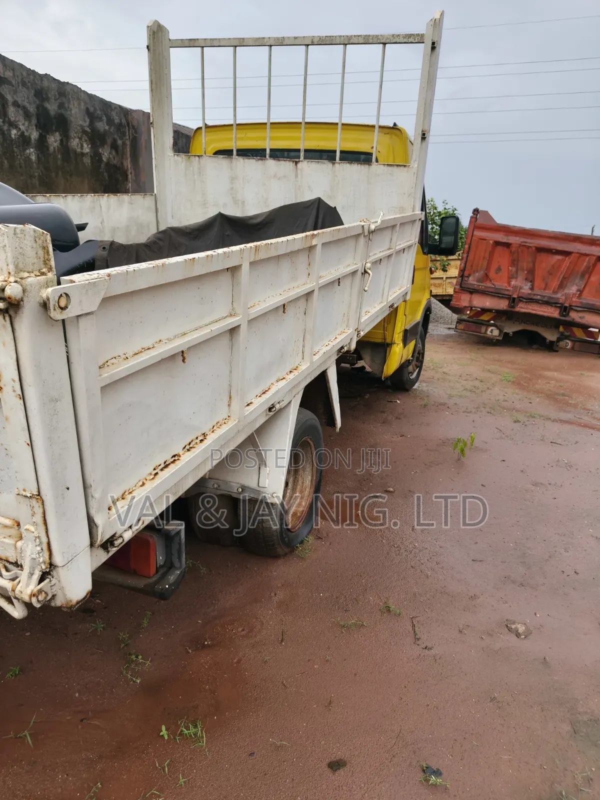 Iveco Mini Tipper Truck - Foreign Use With Bad Engine.