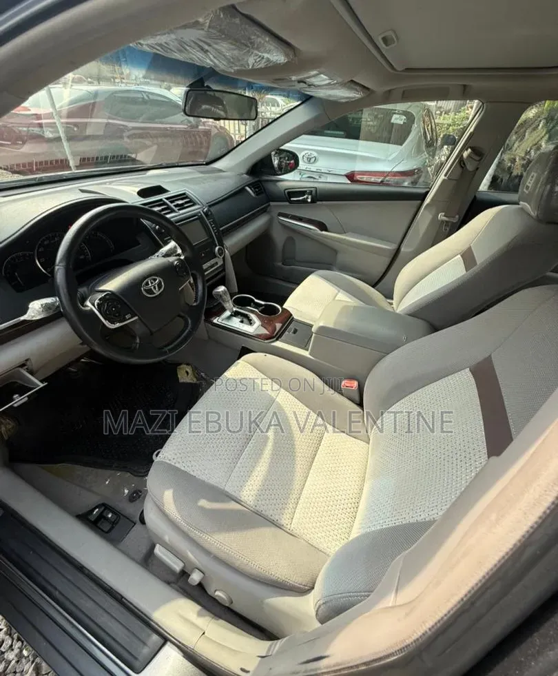 Toyota Camry XLE 4dr Sedan (3.5L 6cyl 6A) 2014 Black