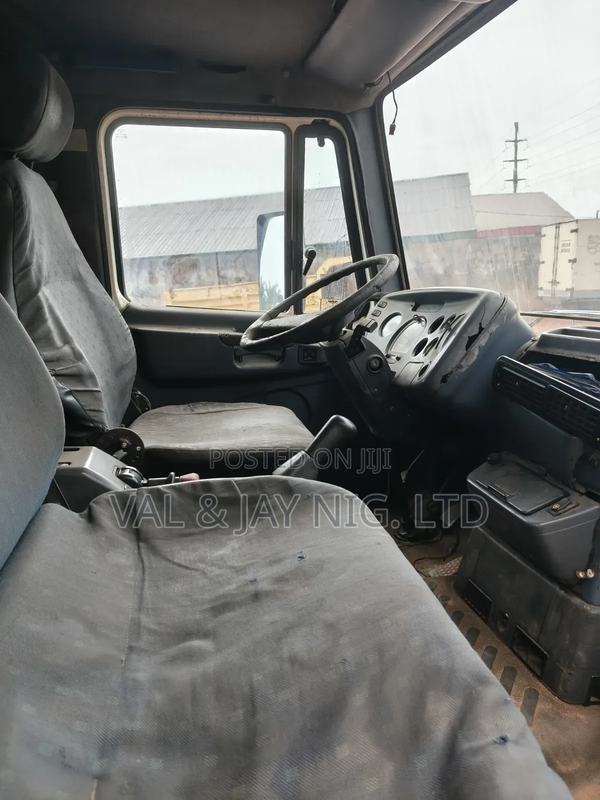 Daf 45 Cap Chassis Truck - Manual Injector - Foreign Use