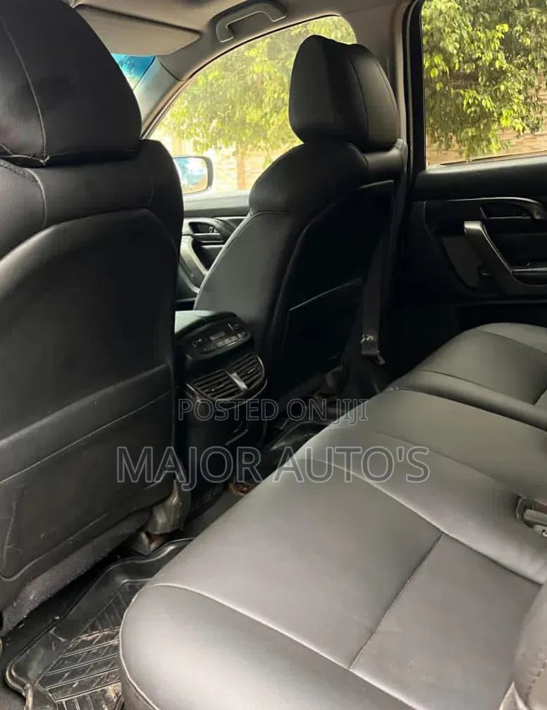 Acura MDX SUV 4dr AWD (3.7L 6cyl 6A) 2010 Black