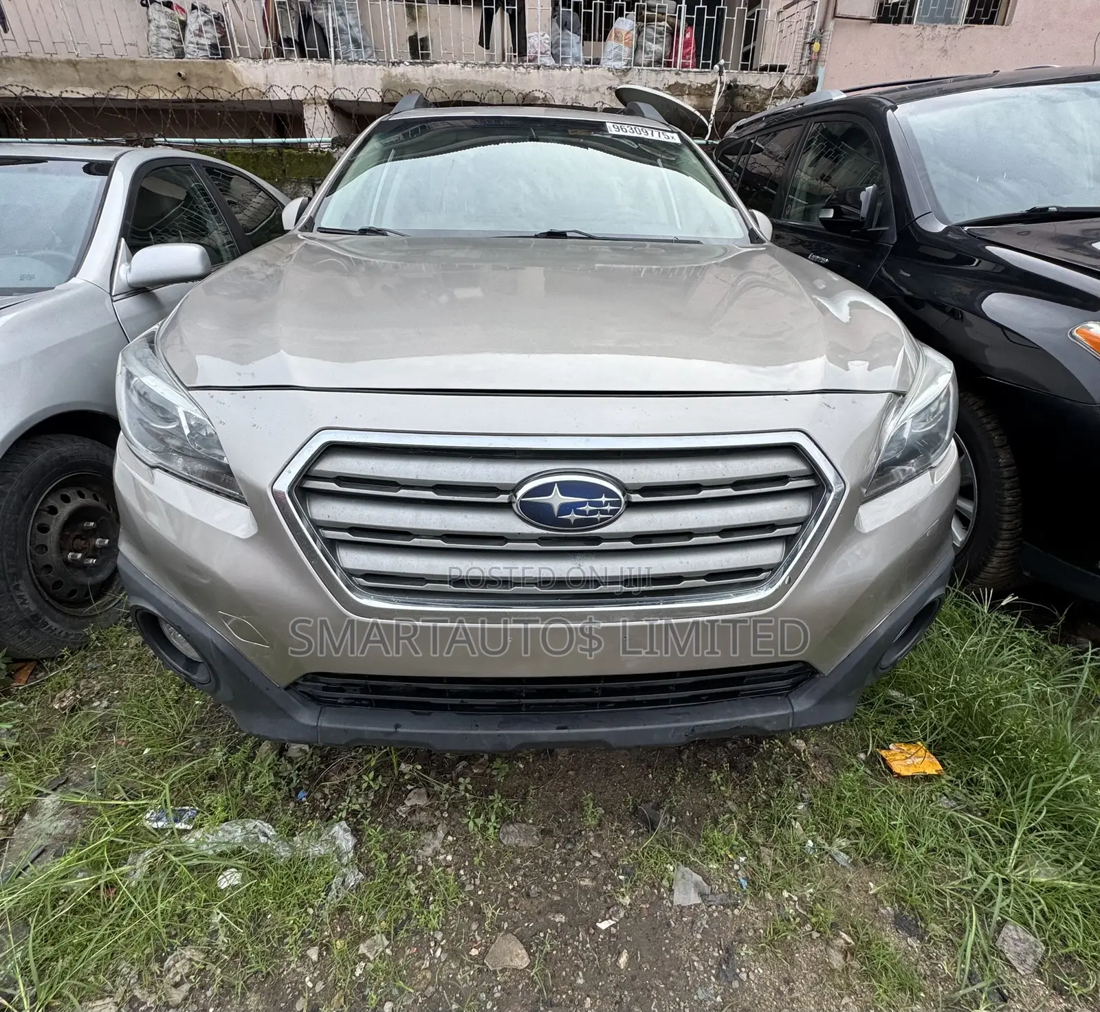 Subaru Outback 3.6R Limited AWD 2016 Gold