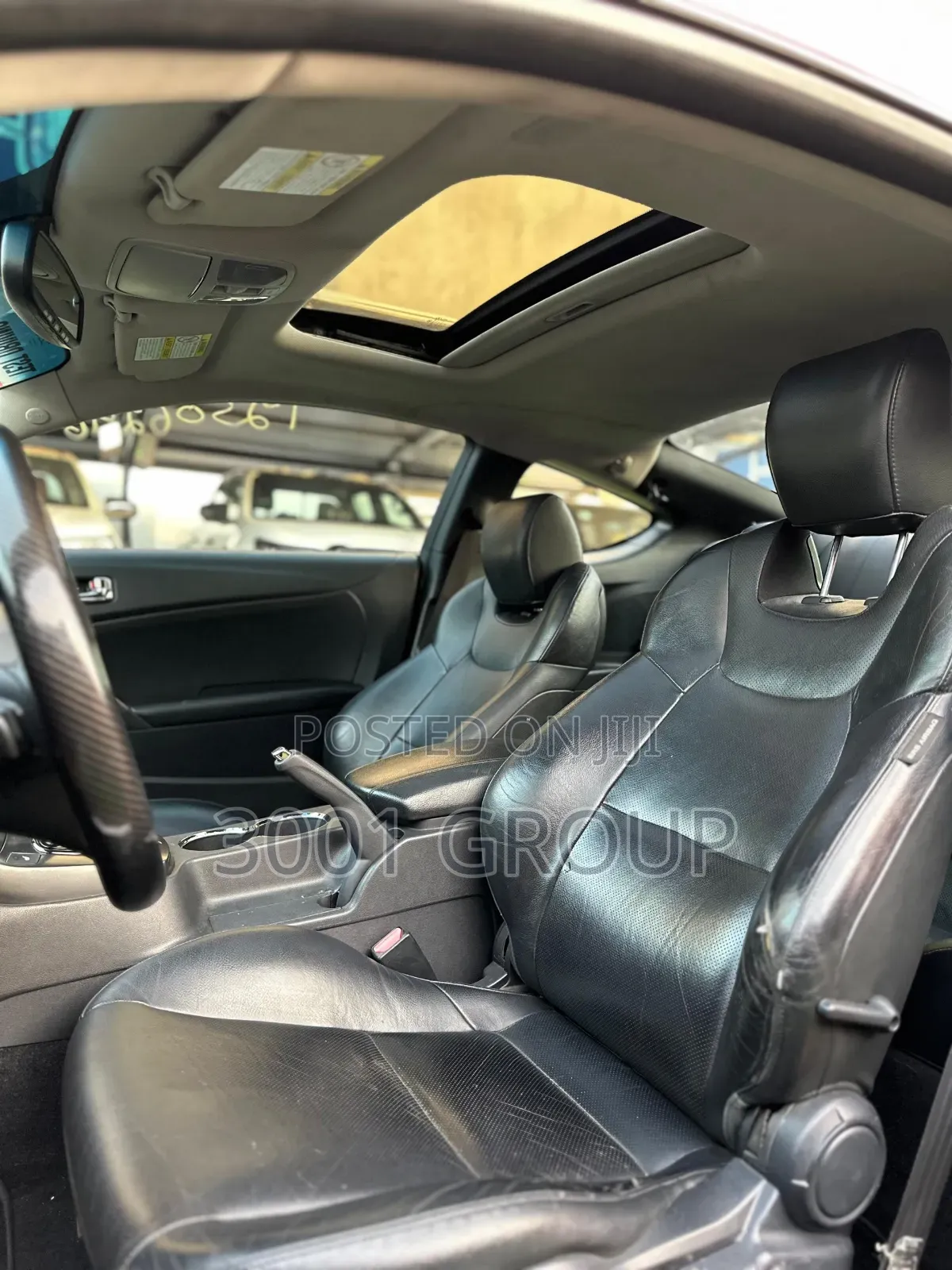 Hyundai Genesis 2012 Red