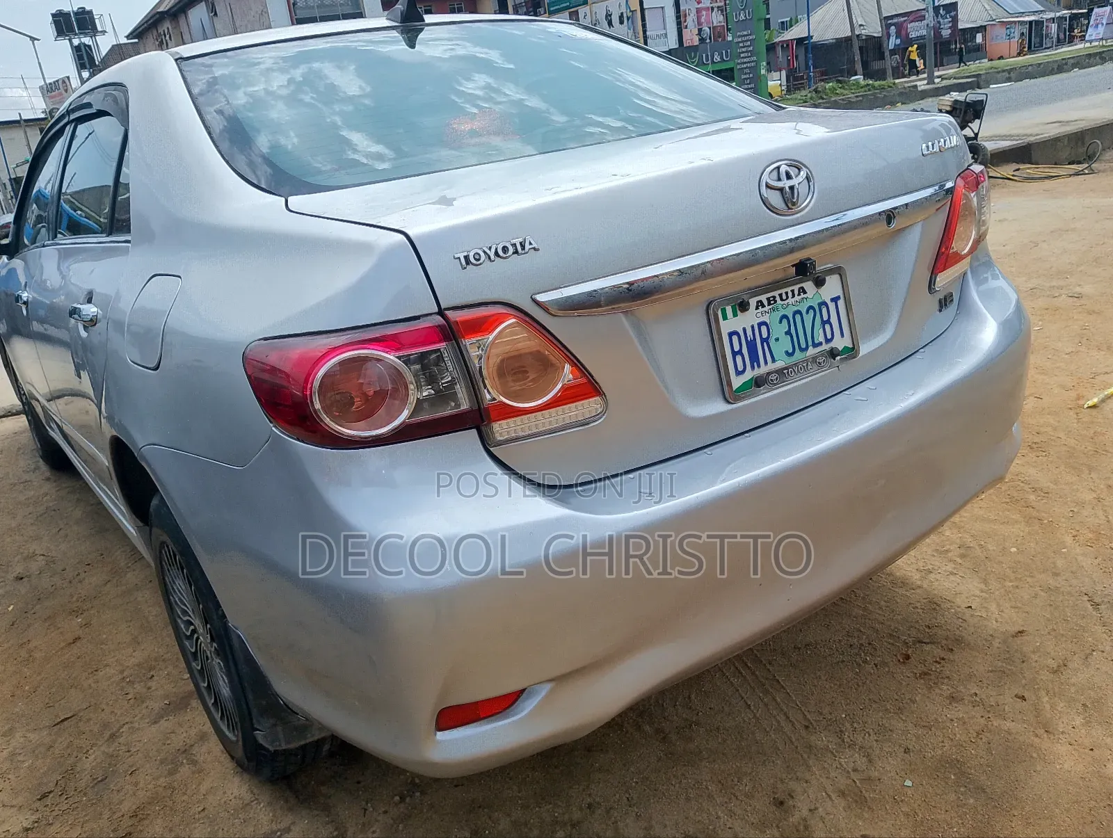 Toyota Corolla L 4dr Sedan (1.8L 4cyl 5M) 2012 Silver