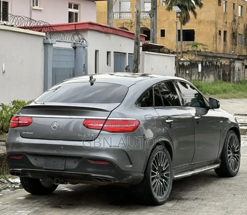 Mercedes-Benz GLE-Class AMG GLE 43 4MATIC 2019 Gray
