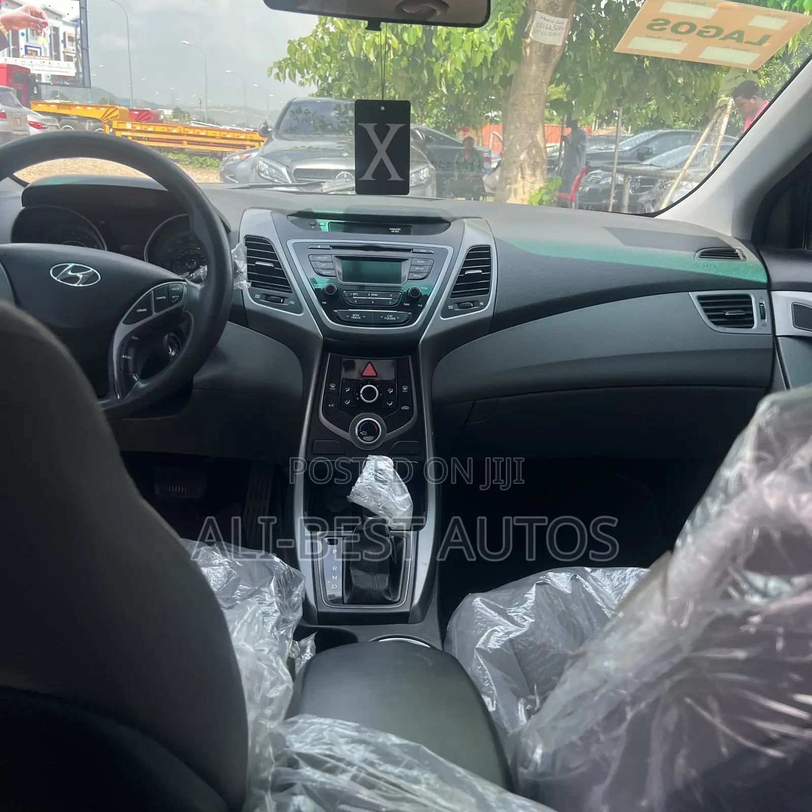 Hyundai Elantra 2016 Maroon