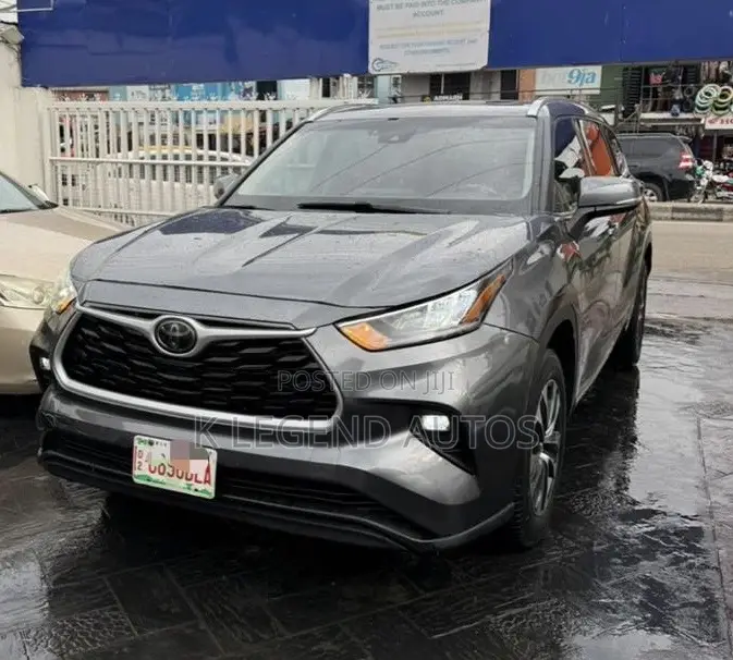 Toyota Highlander 2020 Gray