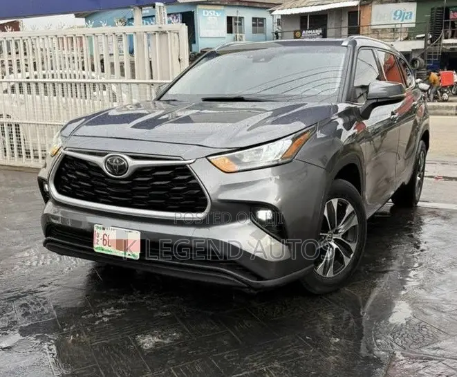 Toyota Highlander 2020 Gray