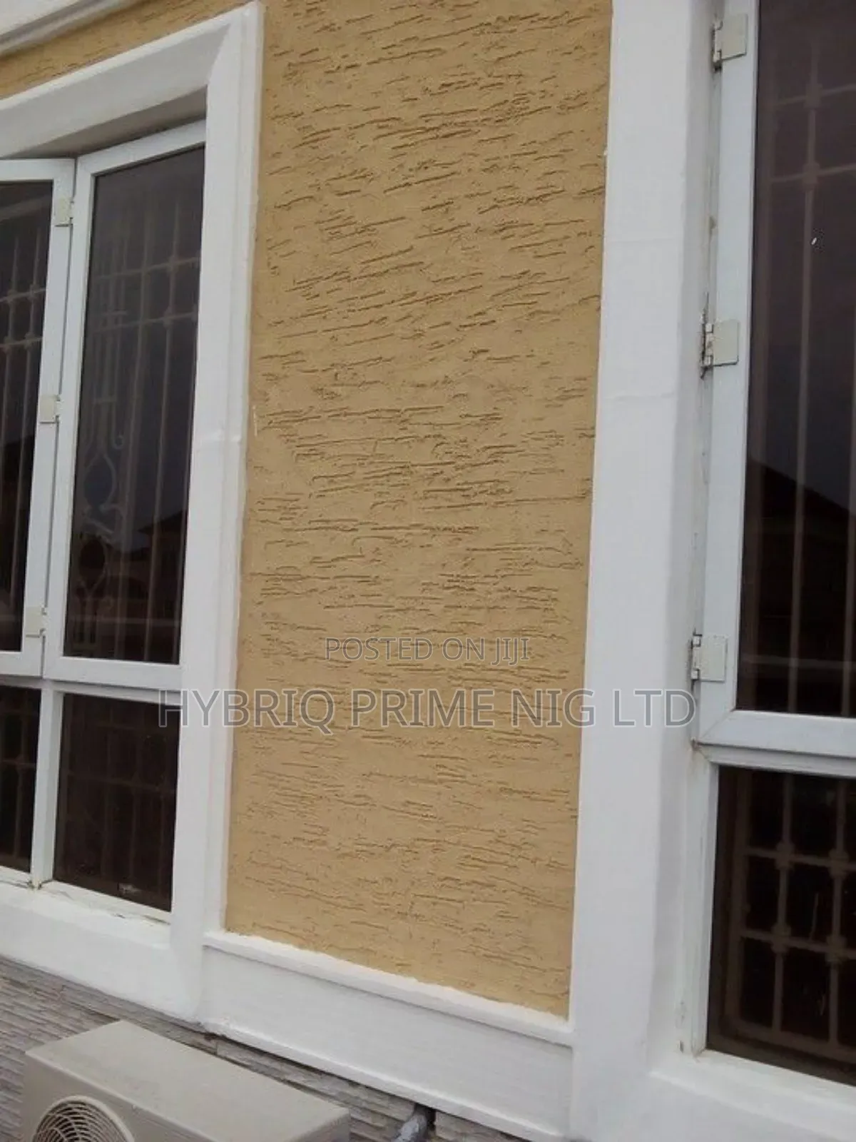 Professional Gravitex Wall Finishing – Modern Exterior Design