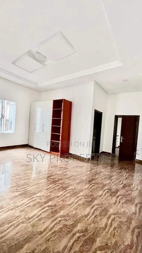 5bdrm Duplex in Parkview, Old Ikoyi for rent