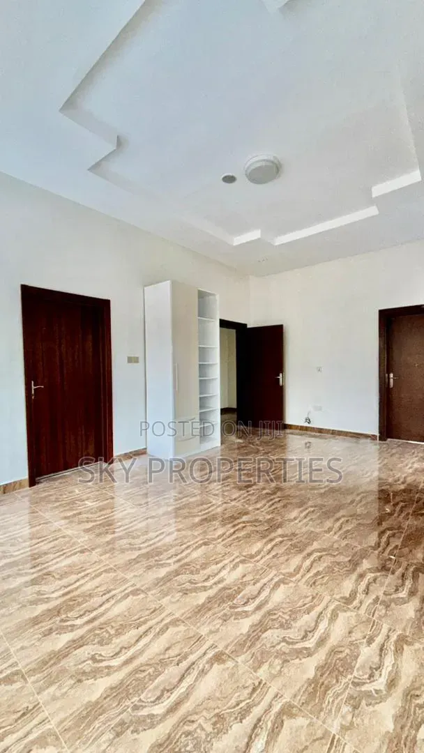 5bdrm Duplex in Parkview, Old Ikoyi for rent