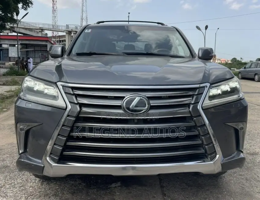 Lexus LX 570 AWD 2017 Gray