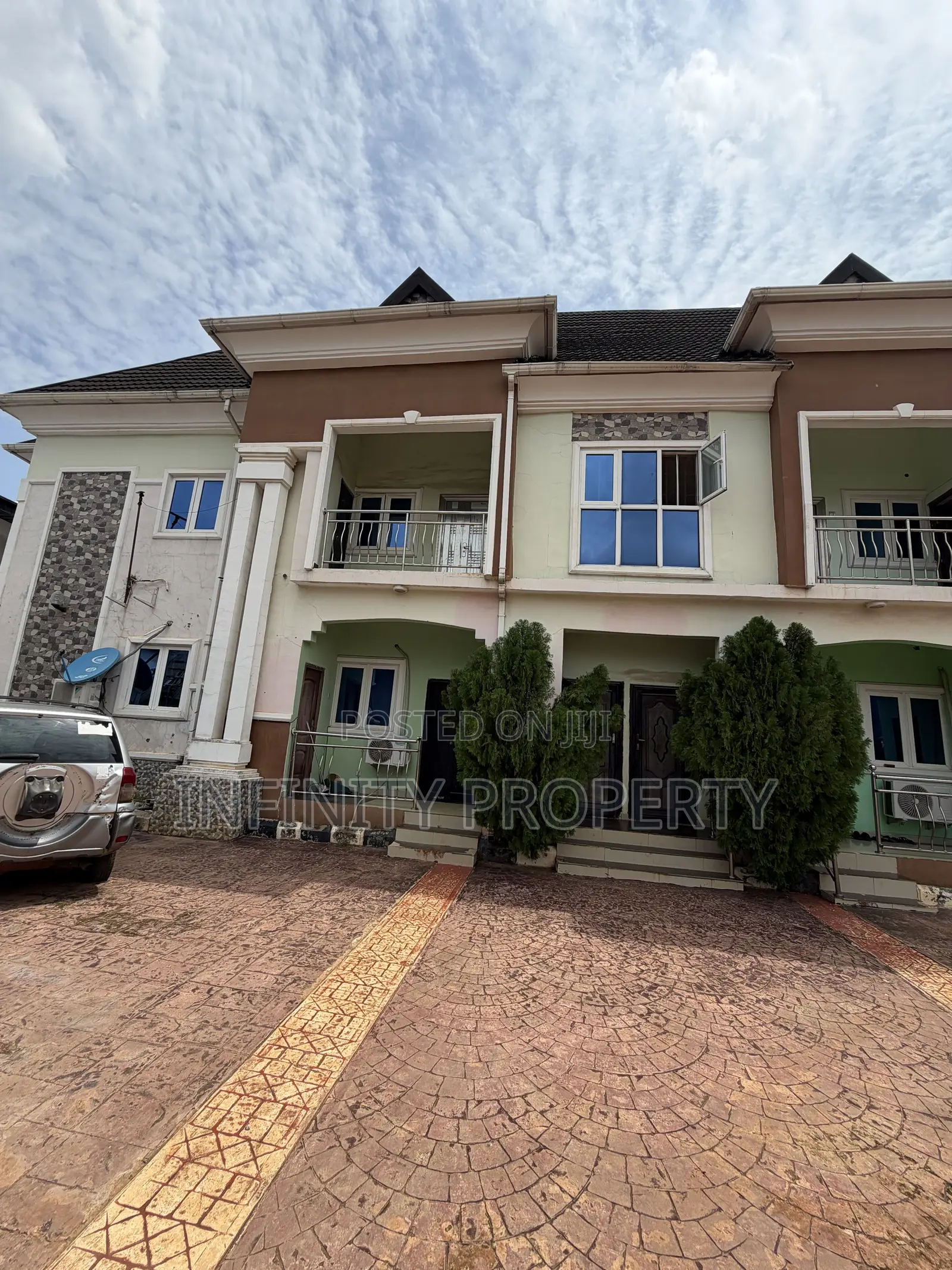 3bdrm Block of Flats in Ugbor, Benin City for sale
