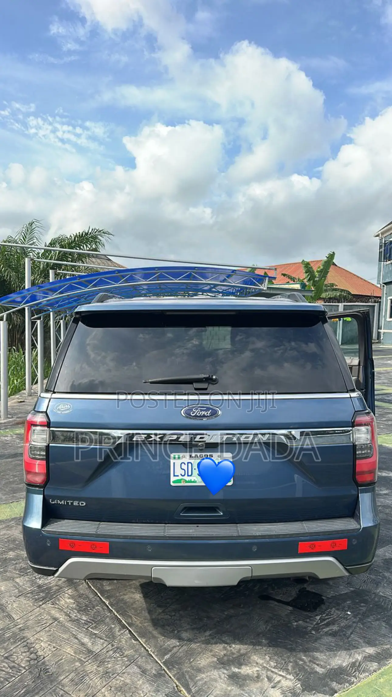 Ford Expedition XLT 4x4 2019 Blue