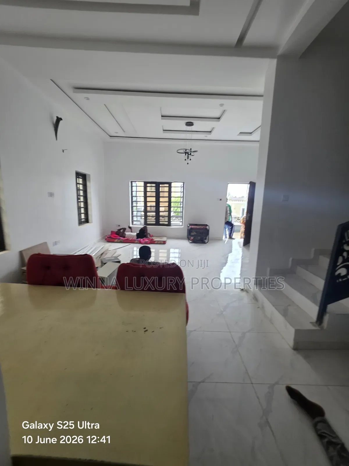 2bdrm Apartment in Vegars Court, Lugbe District for rent