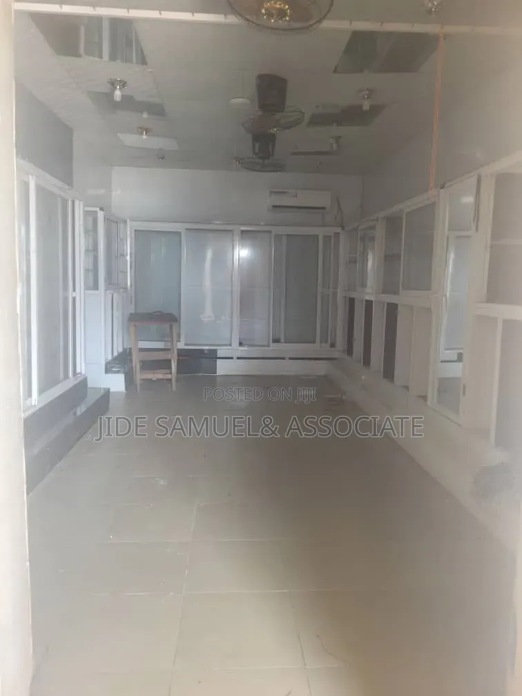 Shop Along Captain Davies Rd Ayobo