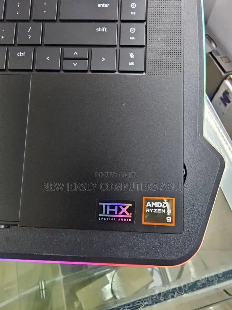 New Laptop Razer Blade 32GB AMD Ryzen 9 SSD 1T