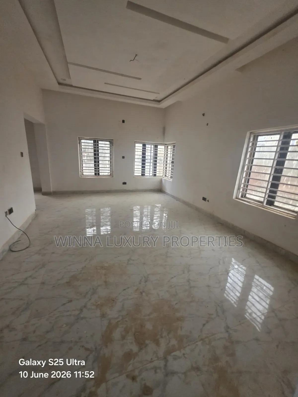 4bdrm Duplex in Behind Shafa, Lugbe District for sale