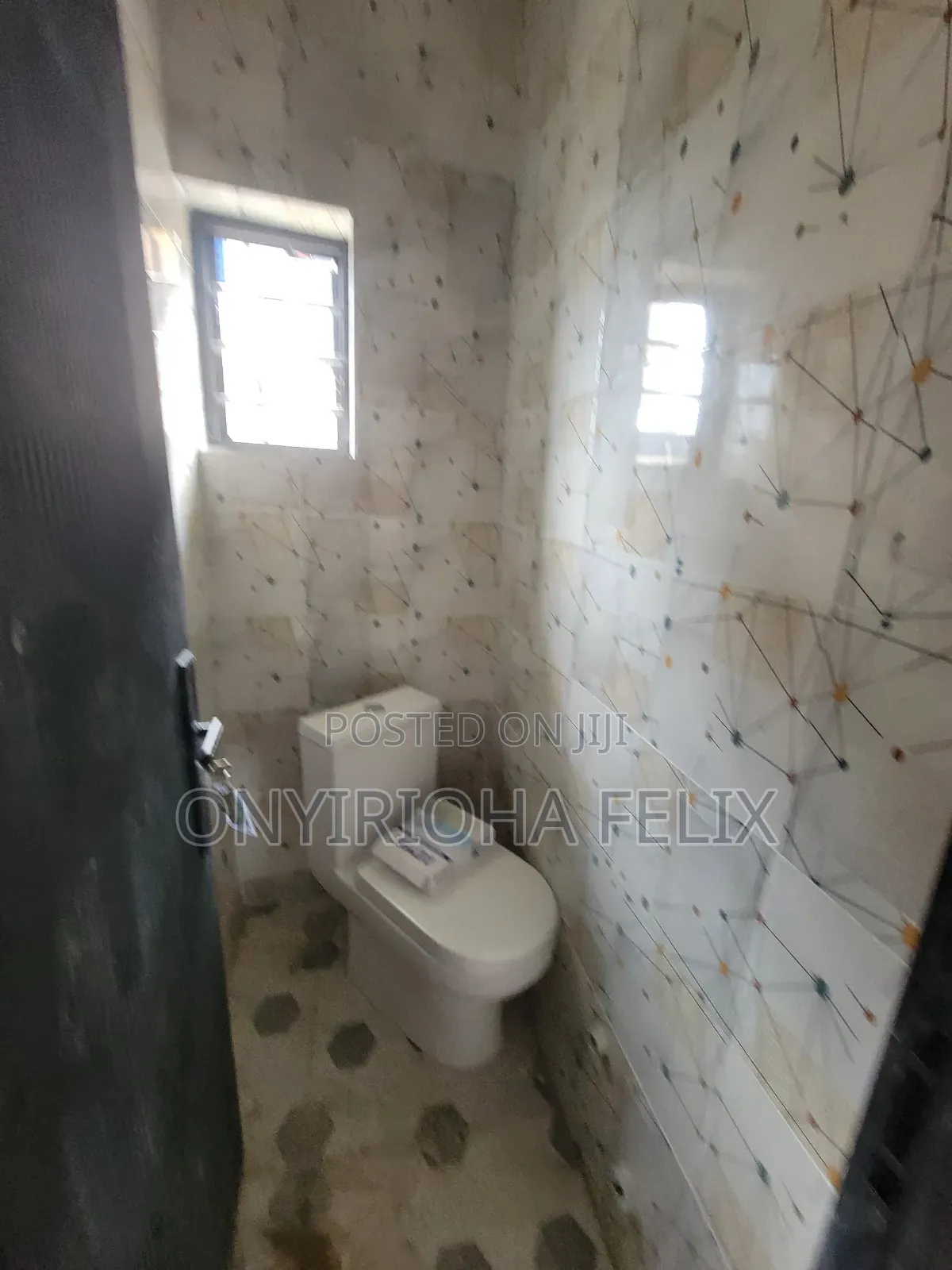 2bdrm Block of Flats in Lugbe Behind Dunamis for rent