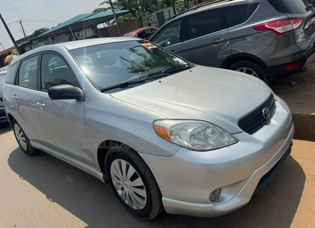Toyota Matrix 2006 Gray