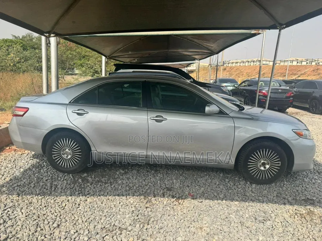 Toyota Camry 2008 Silver