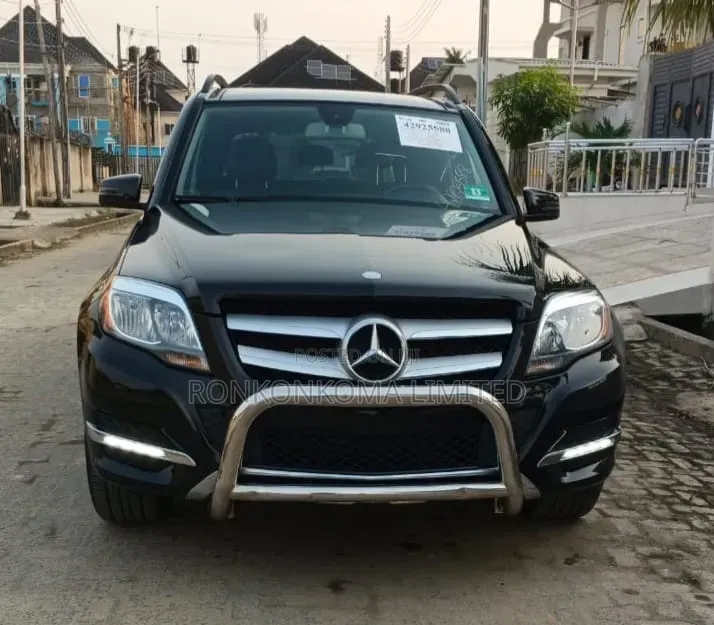 Mercedes-Benz GLK-Class 2014 Black