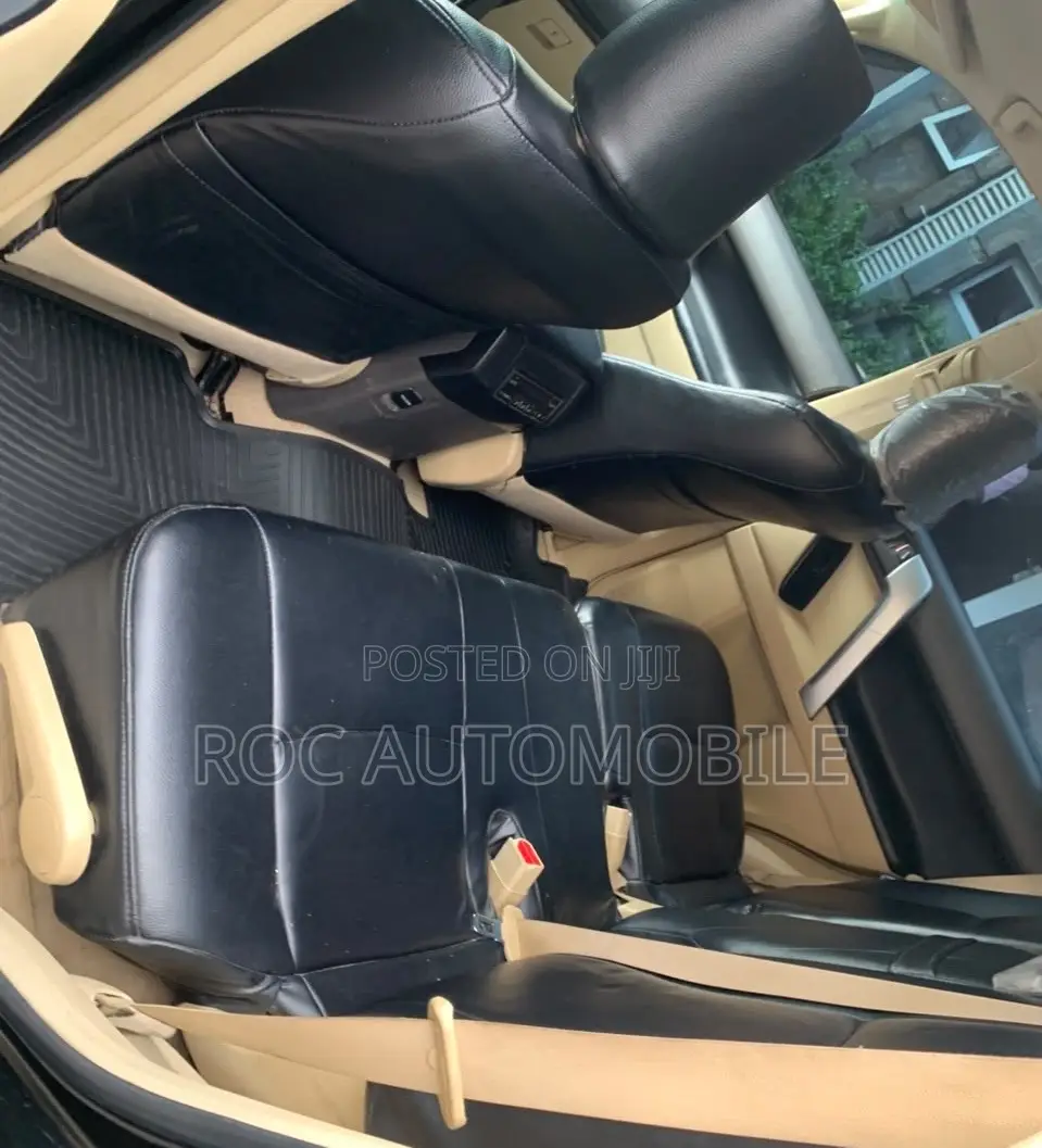 Toyota Land Cruiser Prado 2013 Black