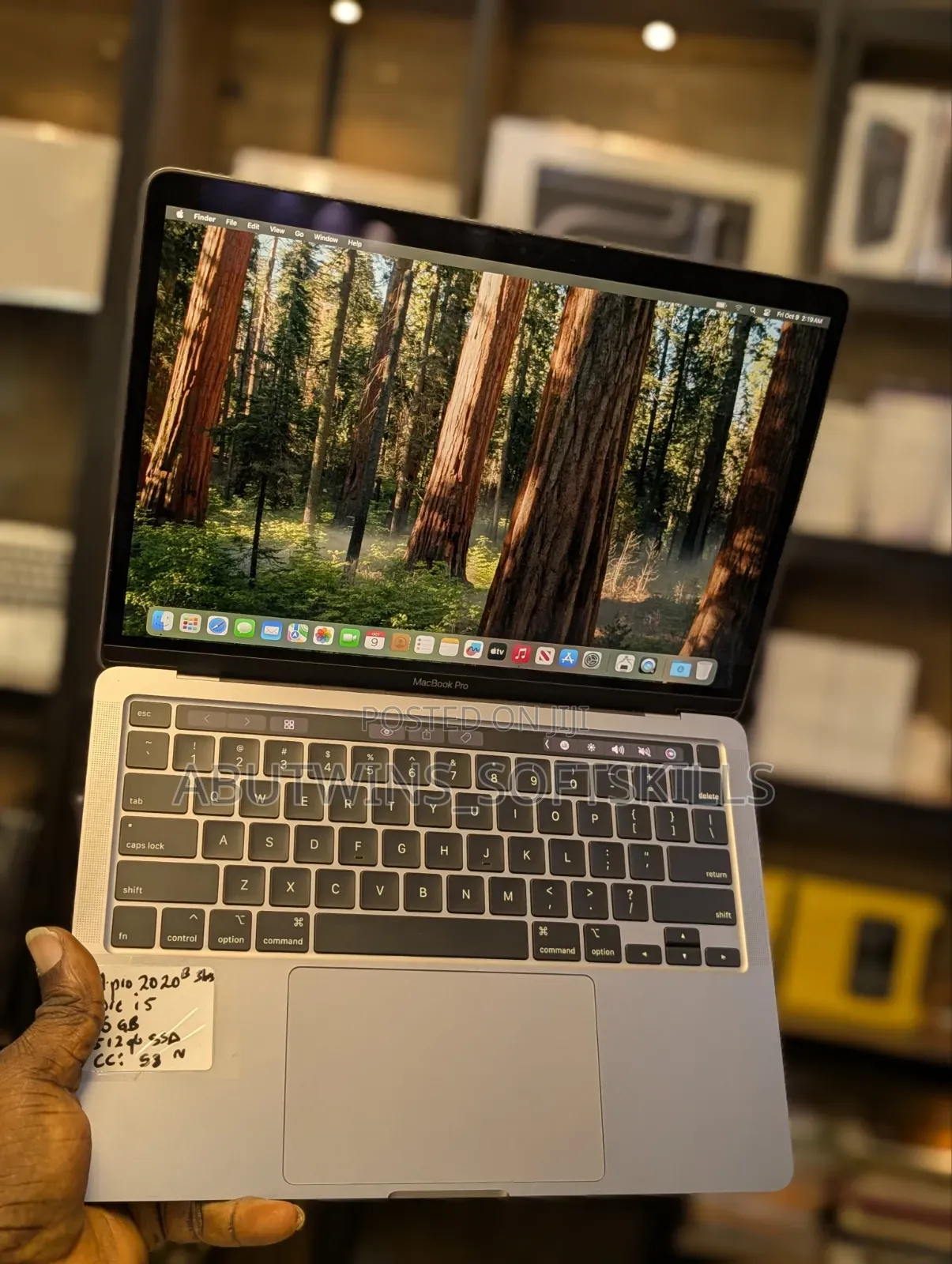 Laptop Apple MacBook Pro 2020 16GB Intel Core i5 SSD 512GB