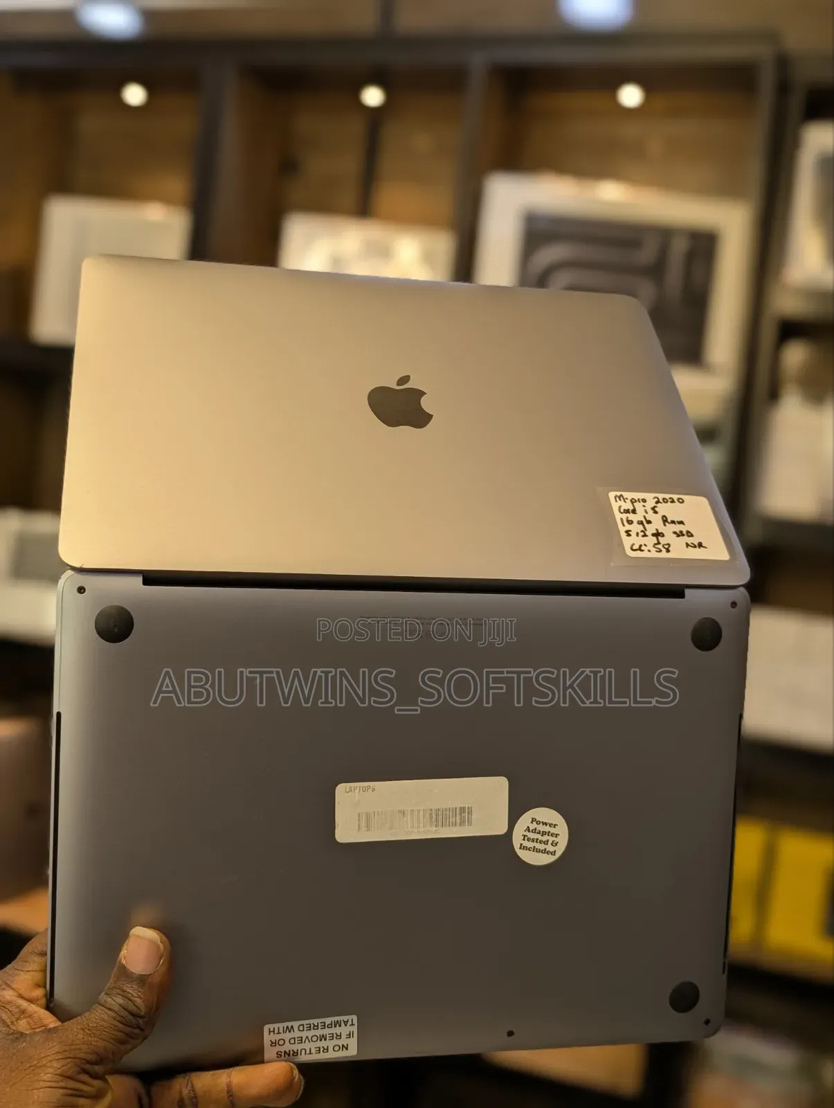 Laptop Apple MacBook Pro 2020 16GB Intel Core i5 SSD 512GB