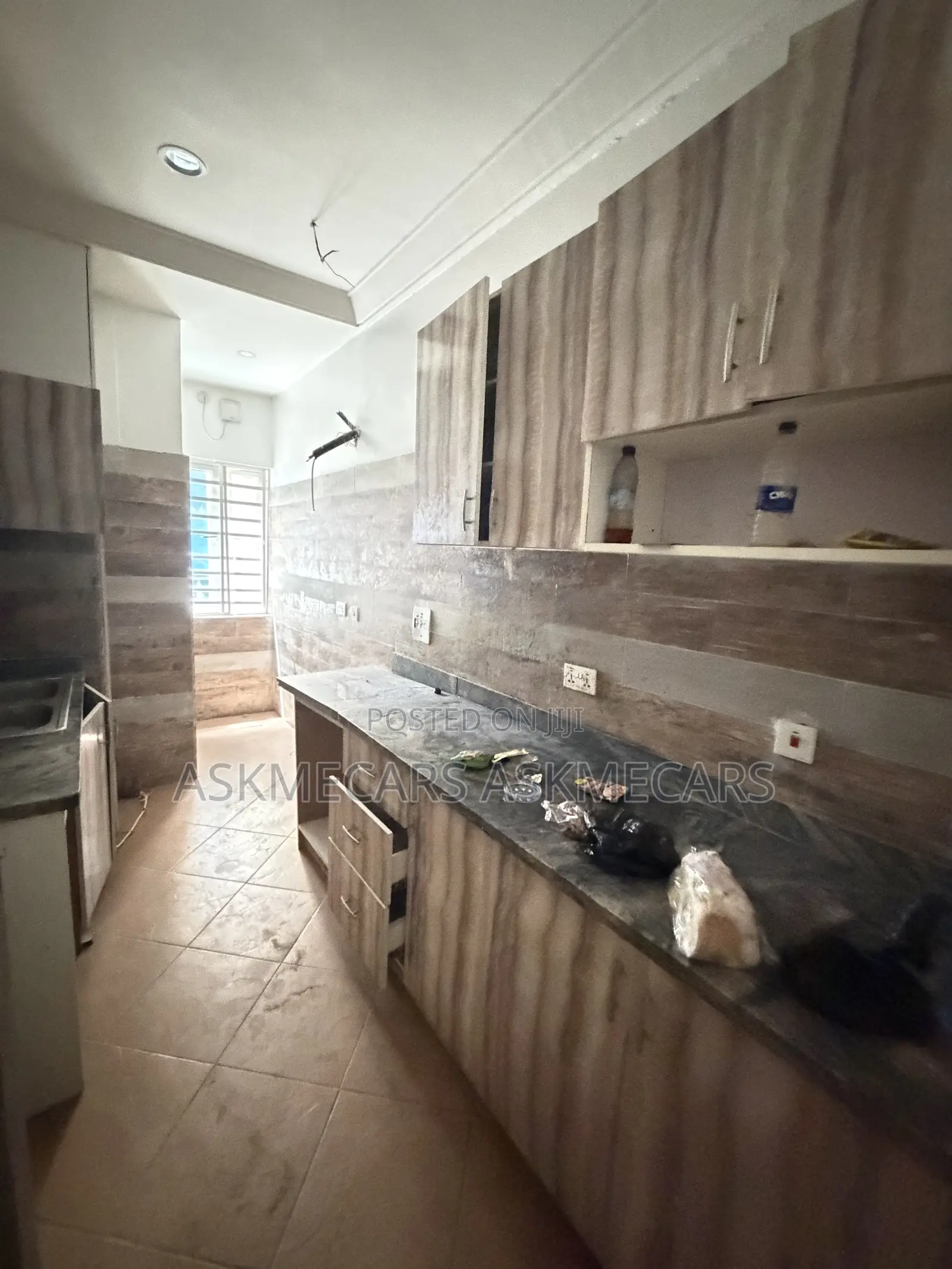 2bdrm Room & Parlour in Sangotedo for rent