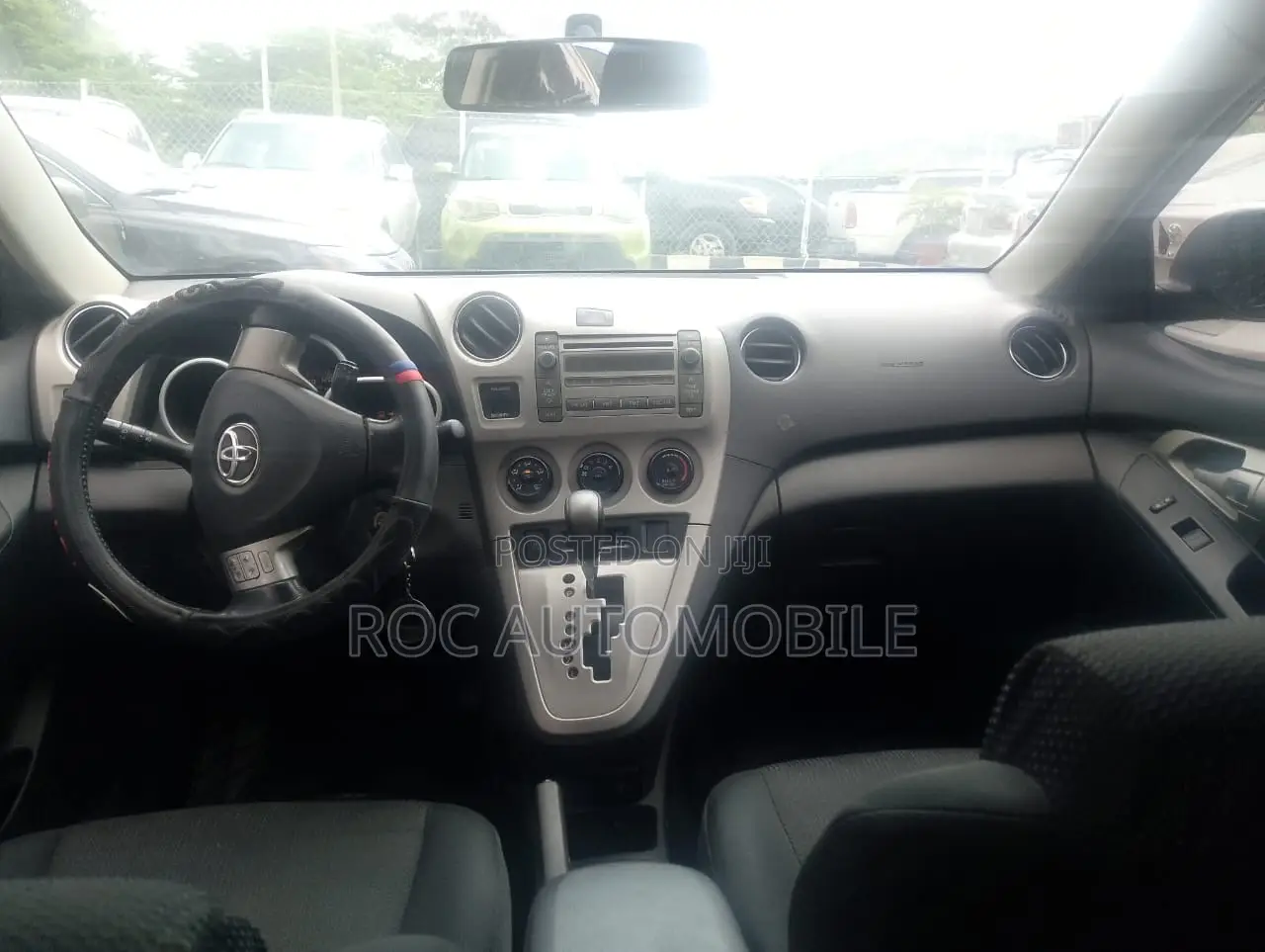 Toyota Matrix 2010 Orange