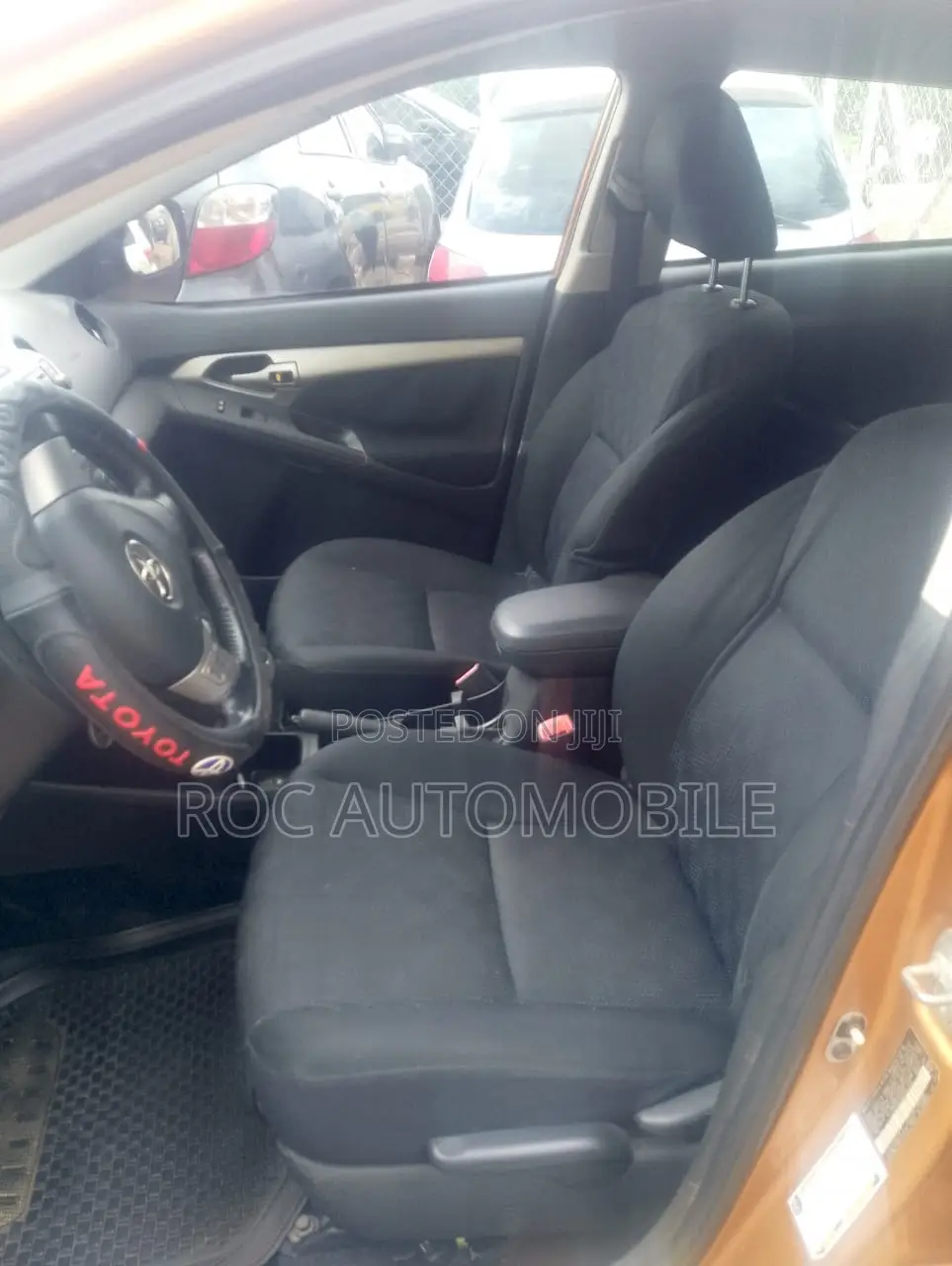 Toyota Matrix 2010 Orange