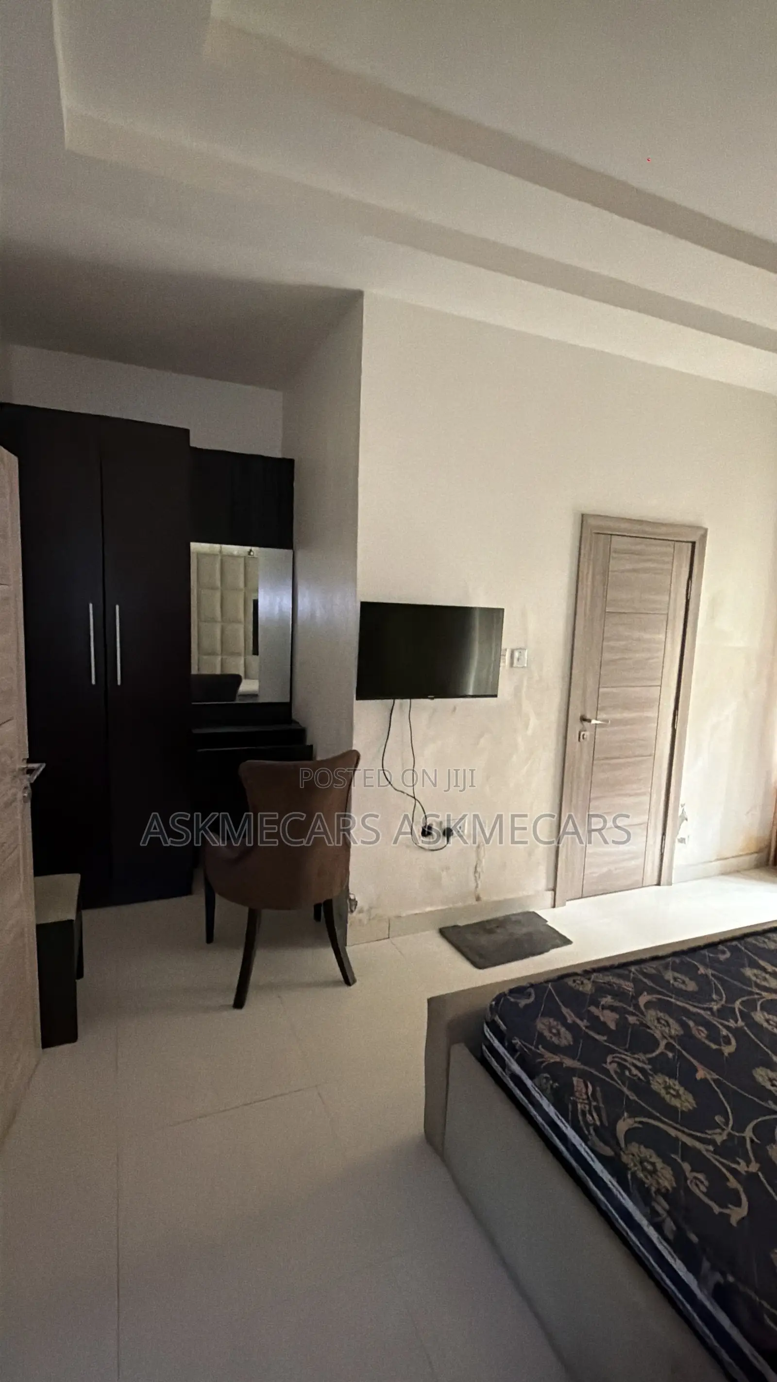 Furnished 3bdrm Apartment in Freedom Way, Lekki Phase 1 for rent