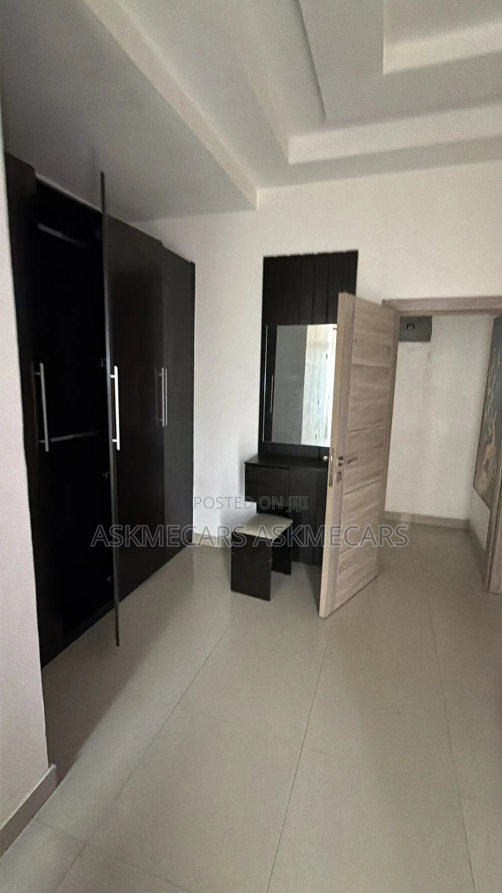 Furnished 3bdrm Apartment in Freedom Way Lekki for rent