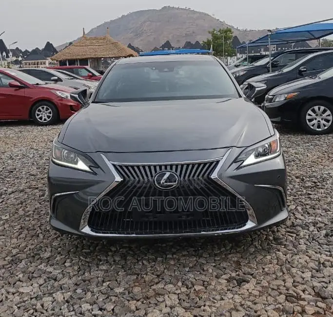 Lexus ES 2021 Gray