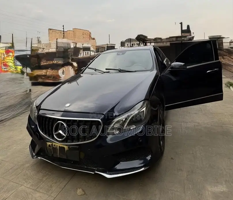 Mercedes-Benz E63 2012 Black