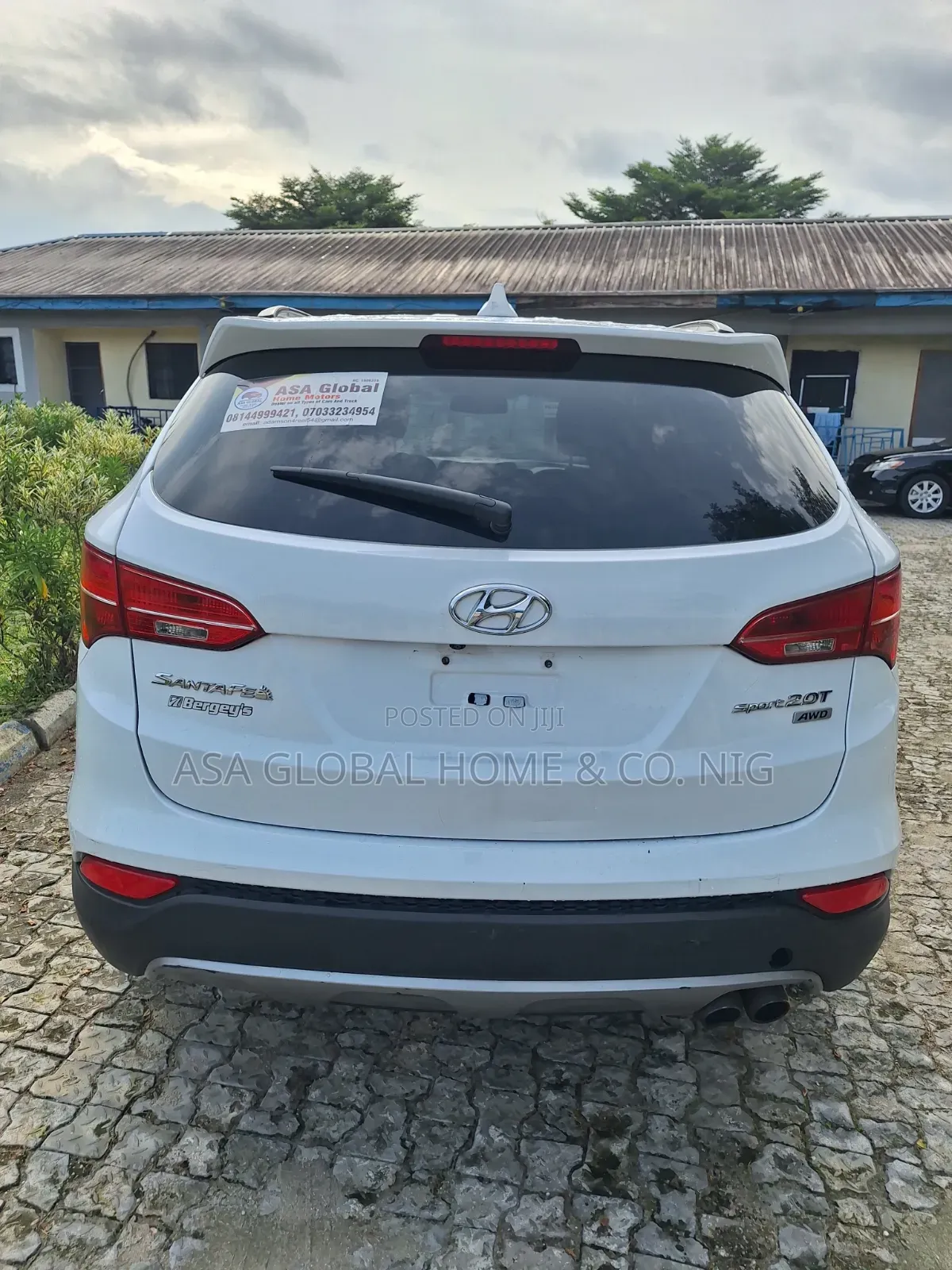 Hyundai Santa Fe 2013 White