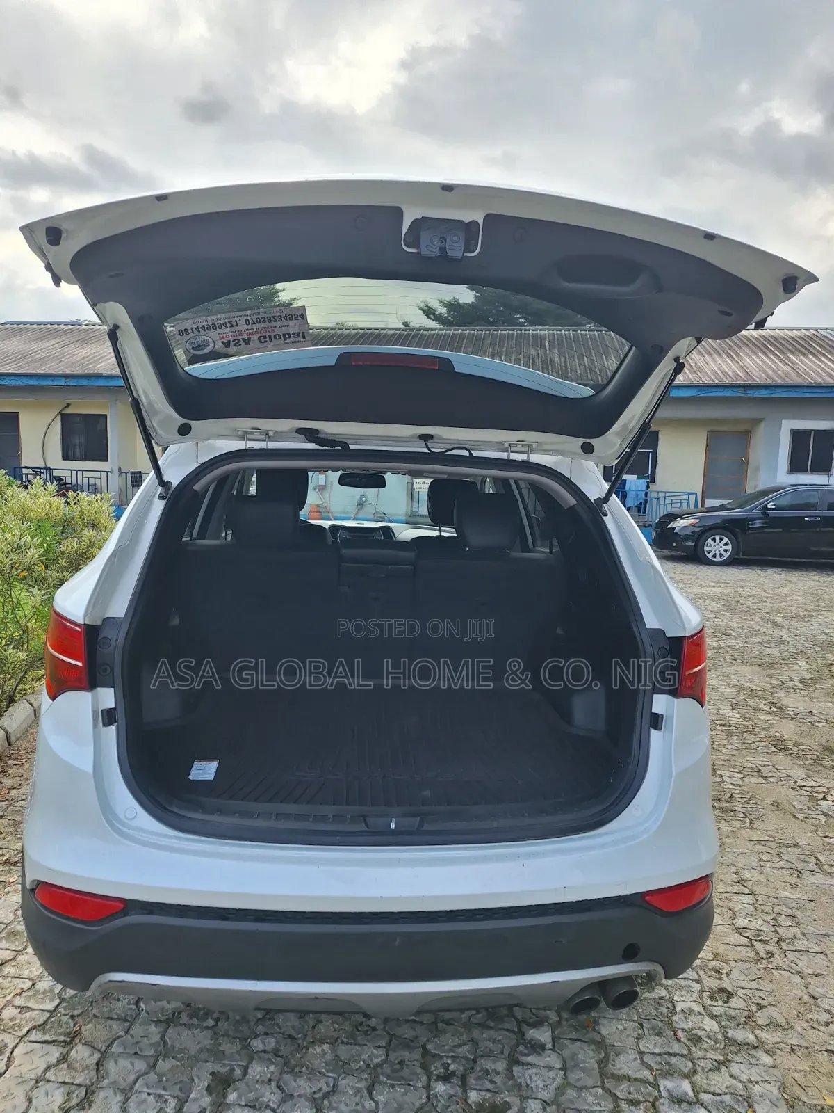 Hyundai Santa Fe 2013 White