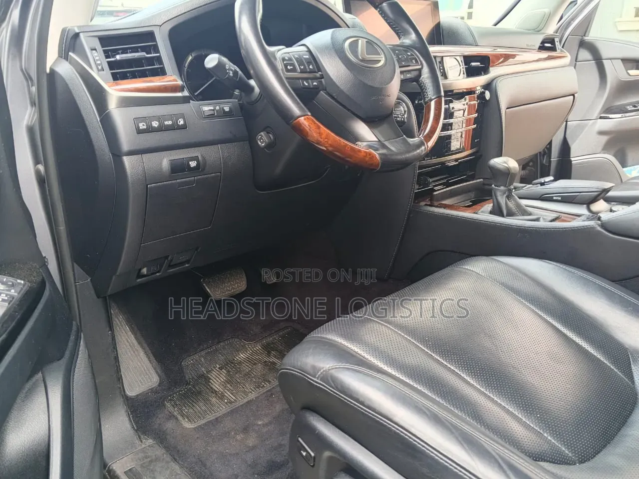 Lexus LX 570 AWD 2016 Gray