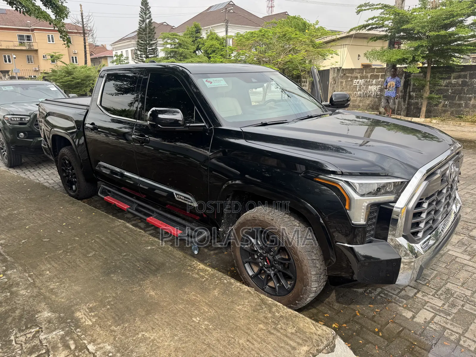Toyota Tundra 1794 Edition CrewMax 5.5' Bed 2023 Black