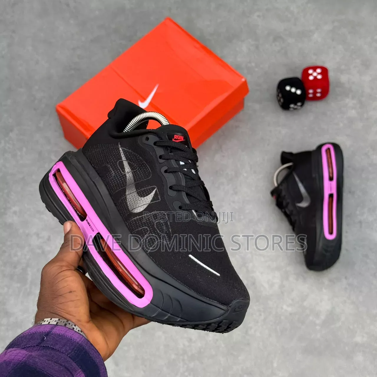 Nike Vomero Sneakers