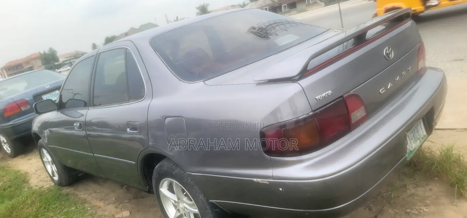 Toyota Camry 1996 Silver